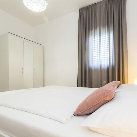 Istria Sea Side Apartment 210 & 209 拉宾 外观 照片